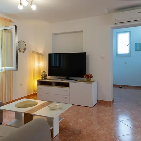 Lägenhet Domenika *